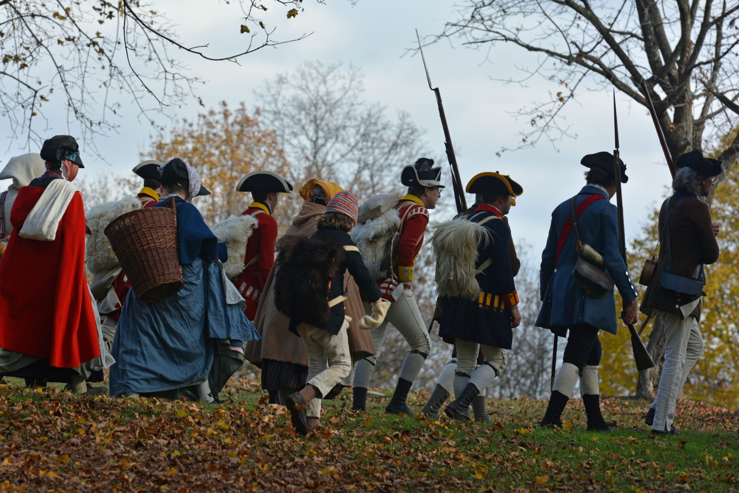 soldiers marching